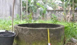 Hải Dương: Nghi án bé trai hơn 1 tuổi bị ném xuống giếng?